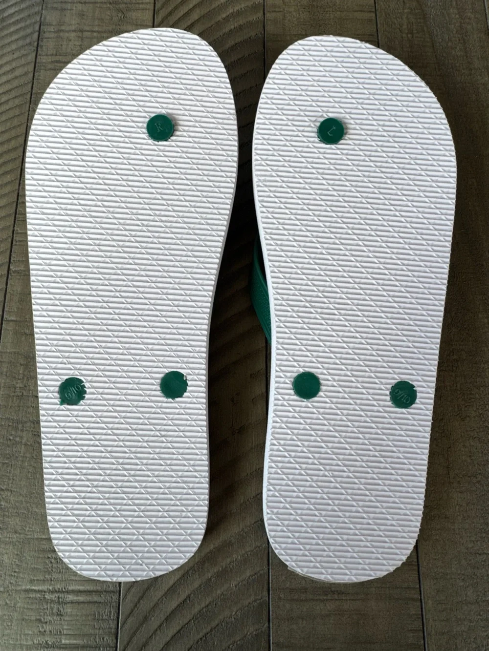 South Park Graphic Flip-Flops Sandals Men's Size 9/10 (NWT)